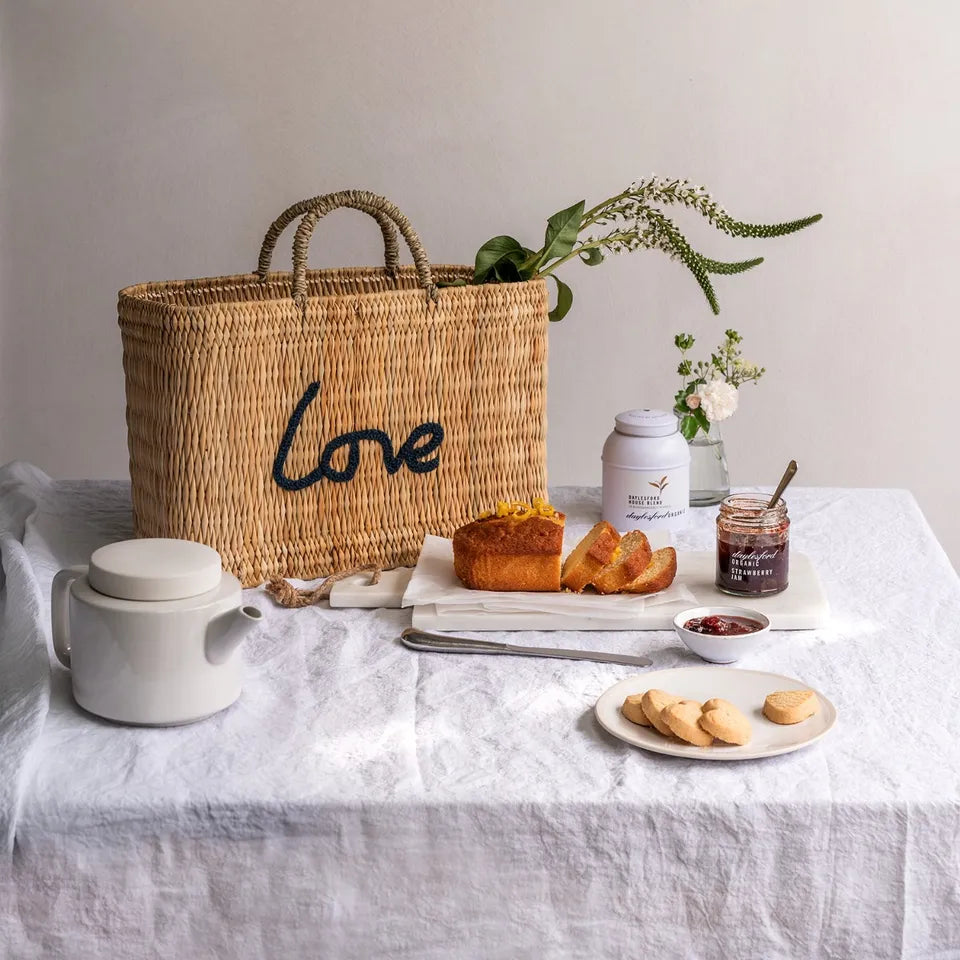 Daylesford Teatime Gift Basket